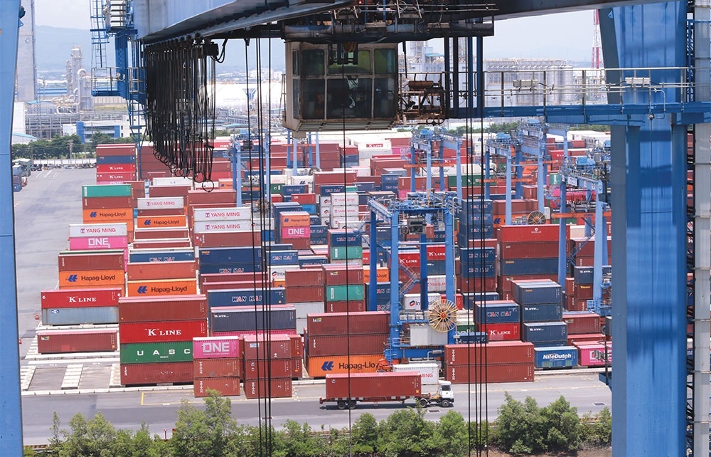 Balance sought over port fee privileges