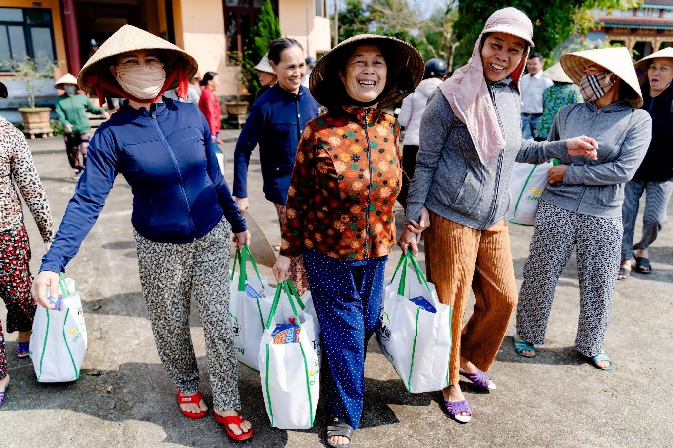 Carlsberg Vietnam brings joy to 7,500 Central Vietnam households