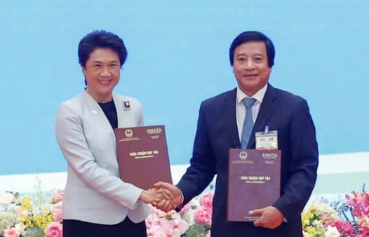 Phu Tho People’s Committee and Amata VN form strategic cooperation