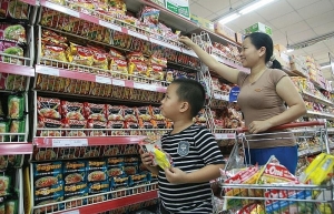 Major food makers strive to increase revenue from instant noodle